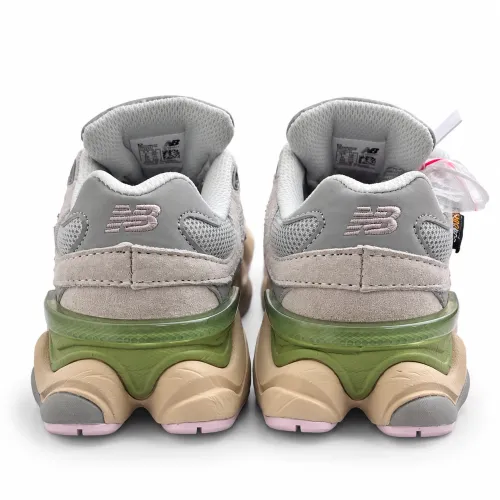 Кросівки New Balance 9060 у колір Grey Pink Cordura. мініатюра 3